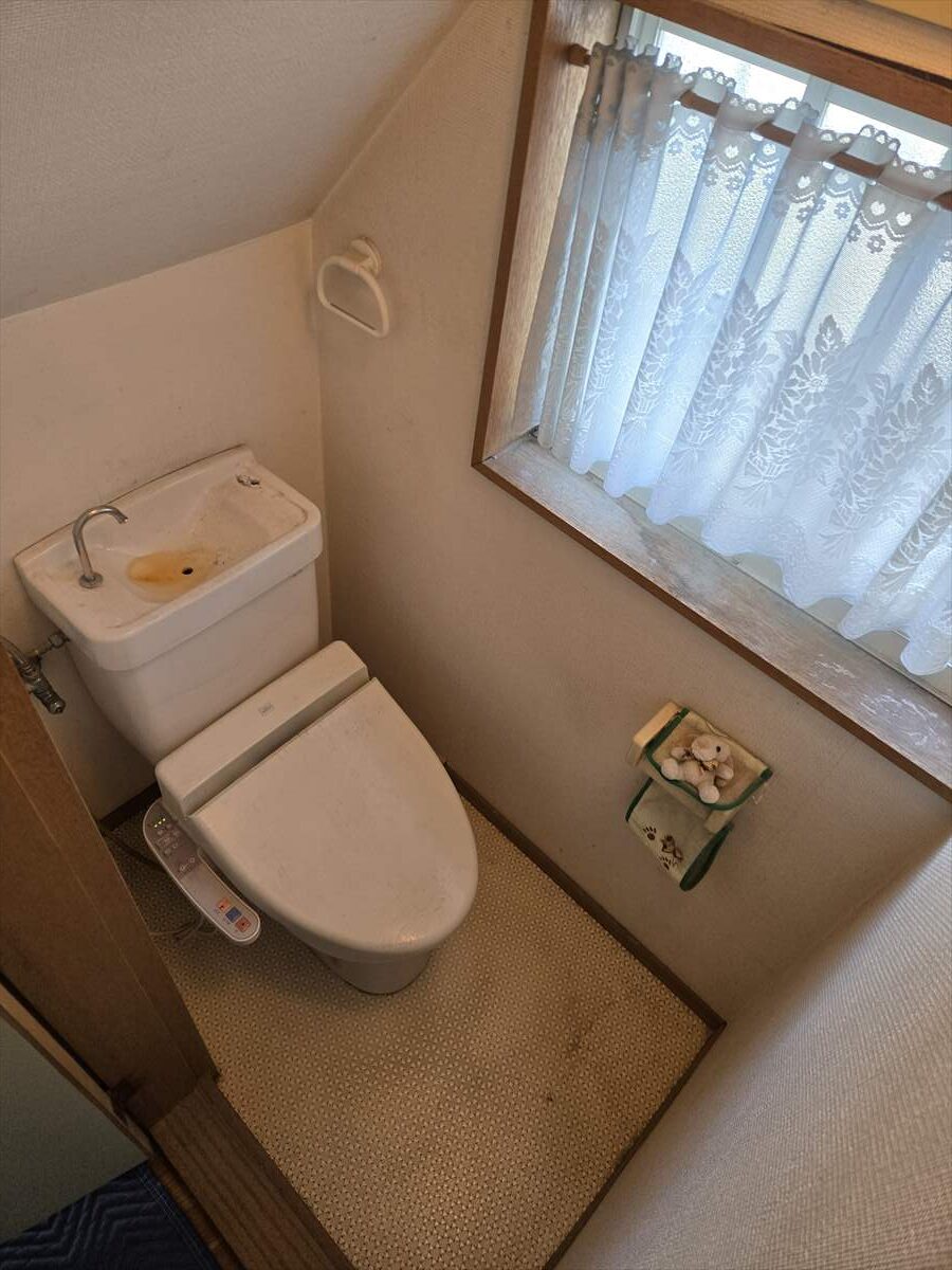 トイレ工事 便器交換 内装工事